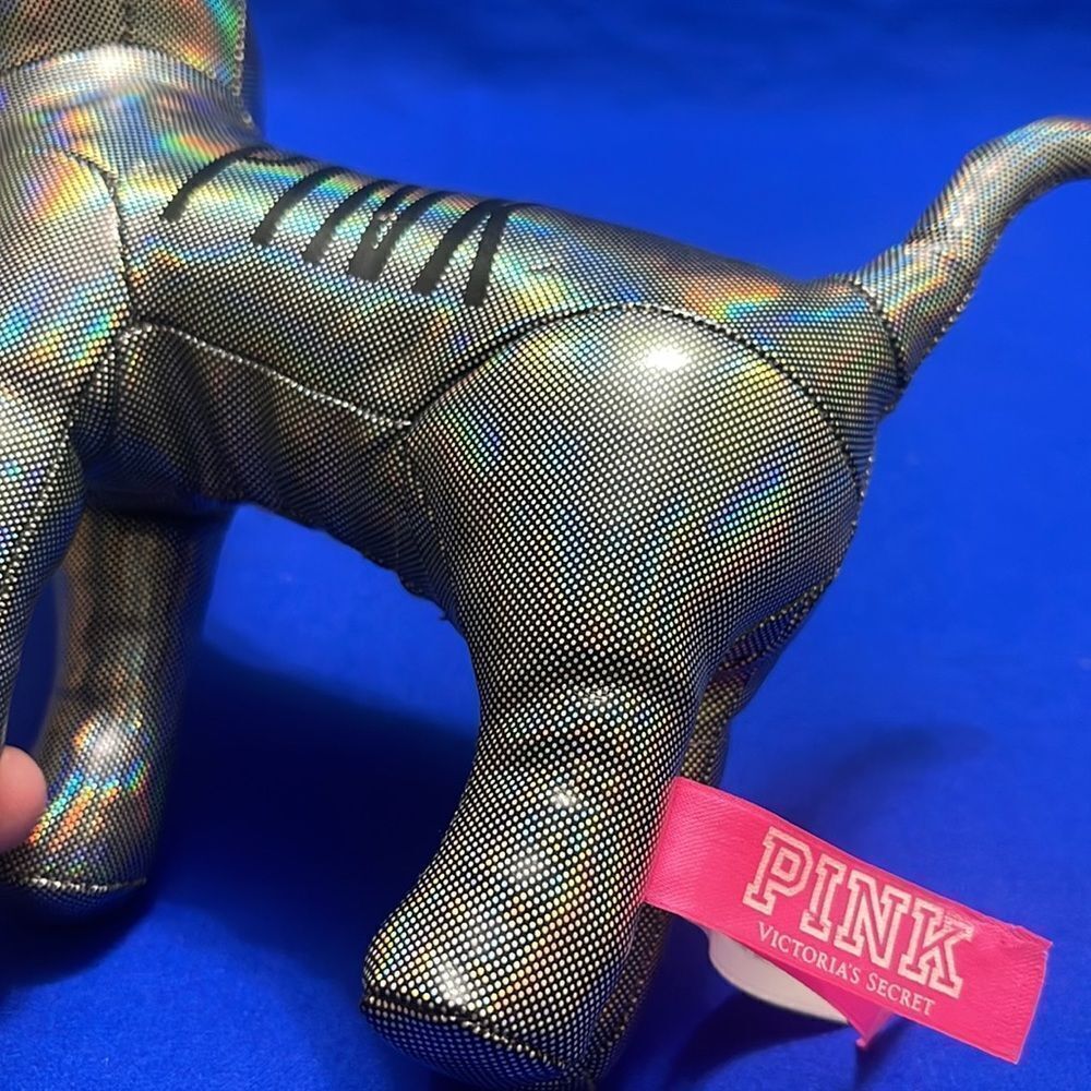 Victoria’s Secret PINK Dog plush - Picture 6 of 6